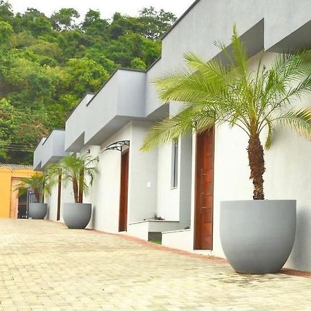 Pousada Familia Bueno Monte Alegre do Sul Eksteriør bilde